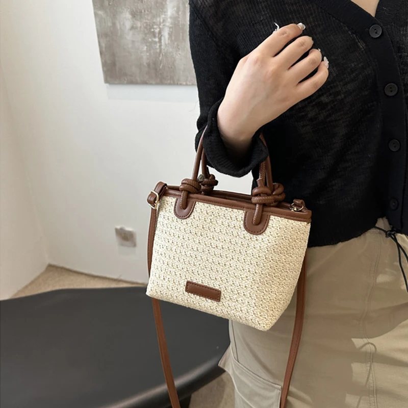 New Straw Woven Crossbody Bags For Women Summer Rattan Vacation Bucket Shoulder Bags Summer Seaside Beach Handbags
