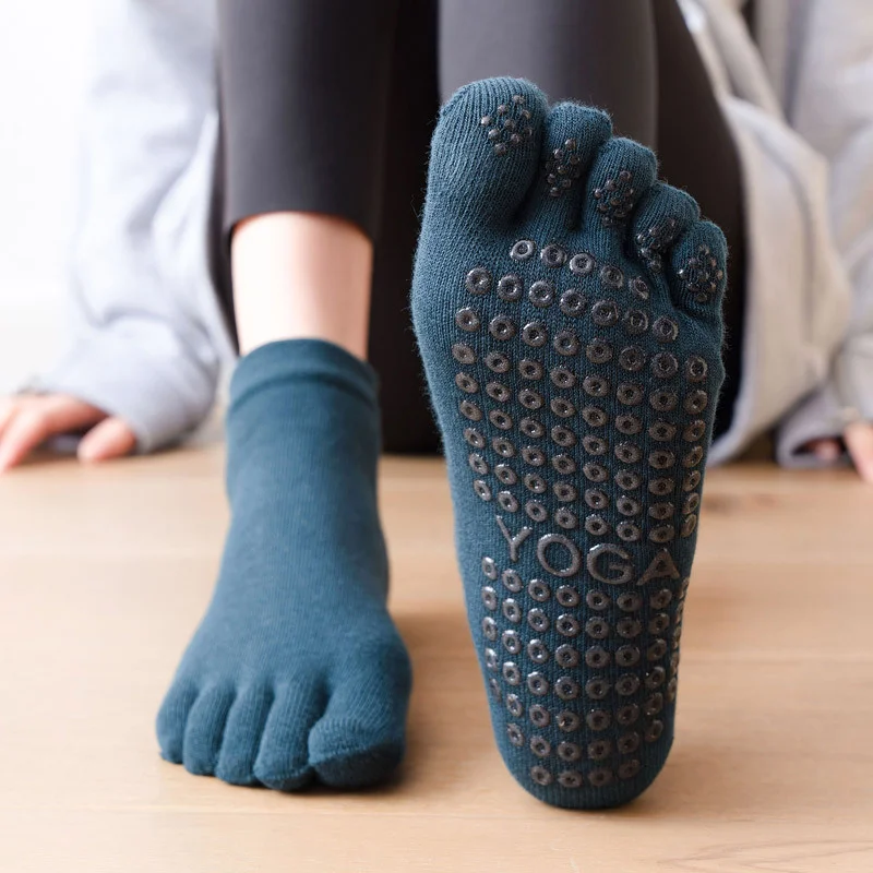 Five Toe Pads for Women Anti-Slip Breathable Insoles Pilates Socks Yoga Socks Quick-Dry Cotton Ladies Ballet Dance Fitness Sock