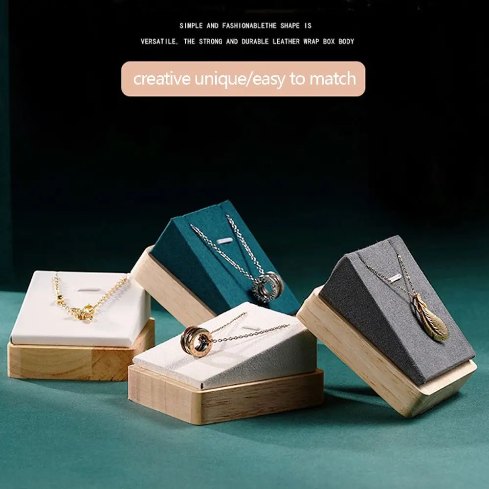 

Quality Creative Wooden Packaging Case Necklace Display Stand Pendant Display Rack Storage Rack Jewelry Display Props