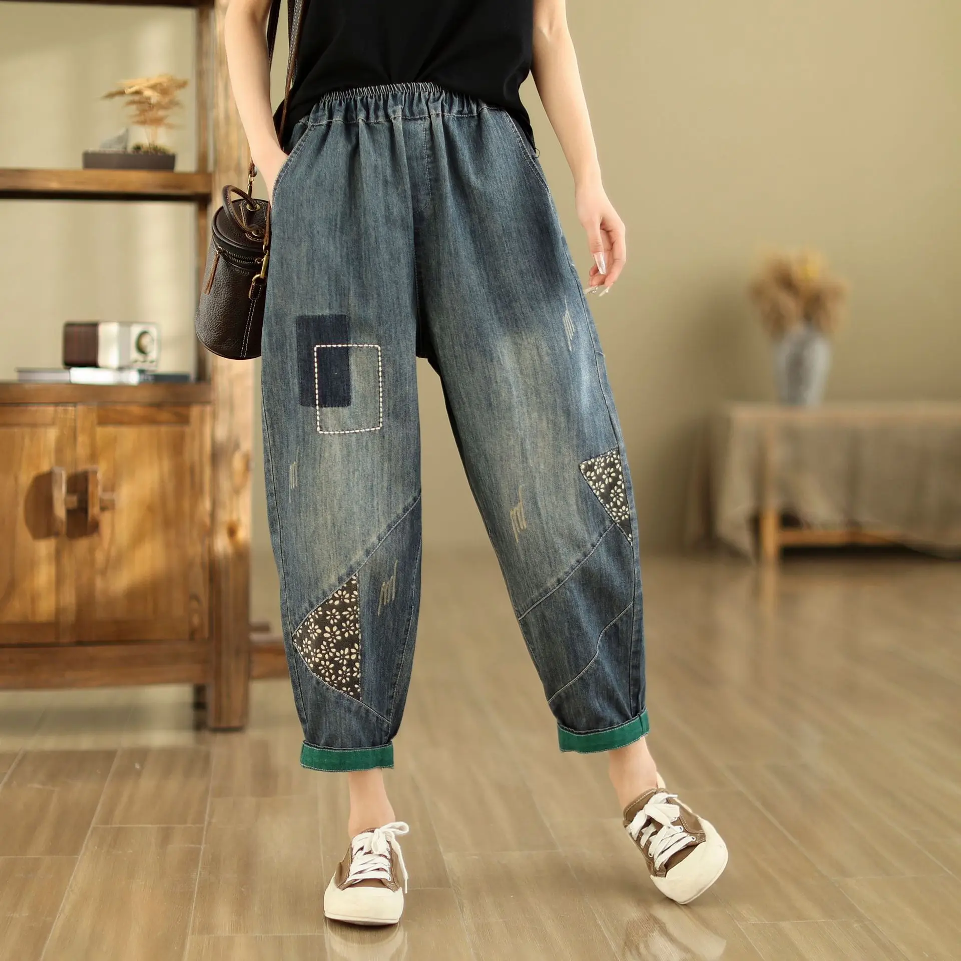 

Aricaca Women M-XL Retro Patch Jeans Women Casual Denim Harem Pants Female Vintage Casual Jeans