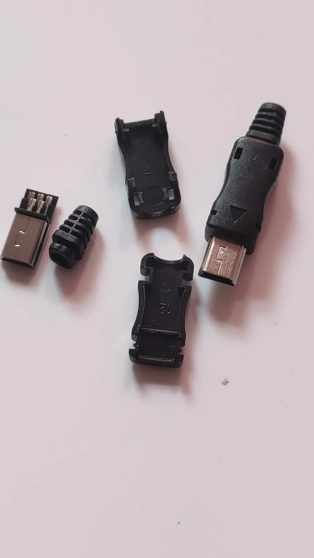 10 Weiße USB 2.0 Stecker – Typ-A 5P DIY Lötadapter Zum Selber Machen