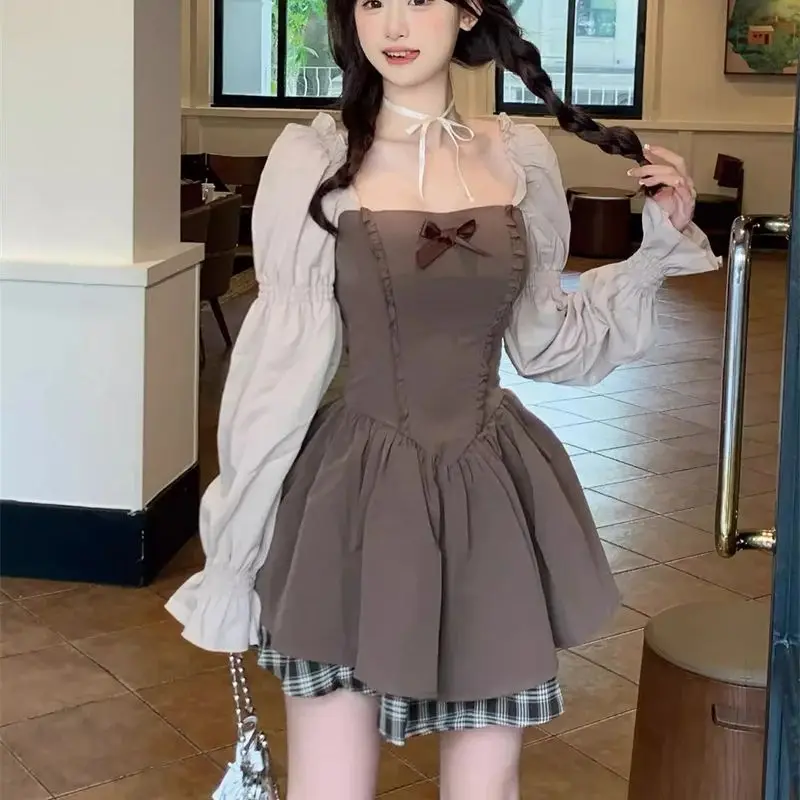 

2024 Spring and Autumn New Loose Korean Edition Versatile Brown Bubble Long sleeved Sweet Waist Slimming Dress for Commuting WLF