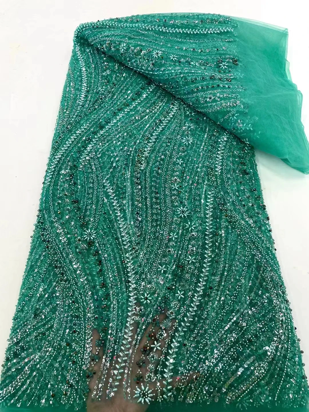 

African Heavy Beaded Lace Fabric 2024 High Quality Nigerian Sequins Lace French Beaded Tulle Fabric For Party Dress Sewing WS