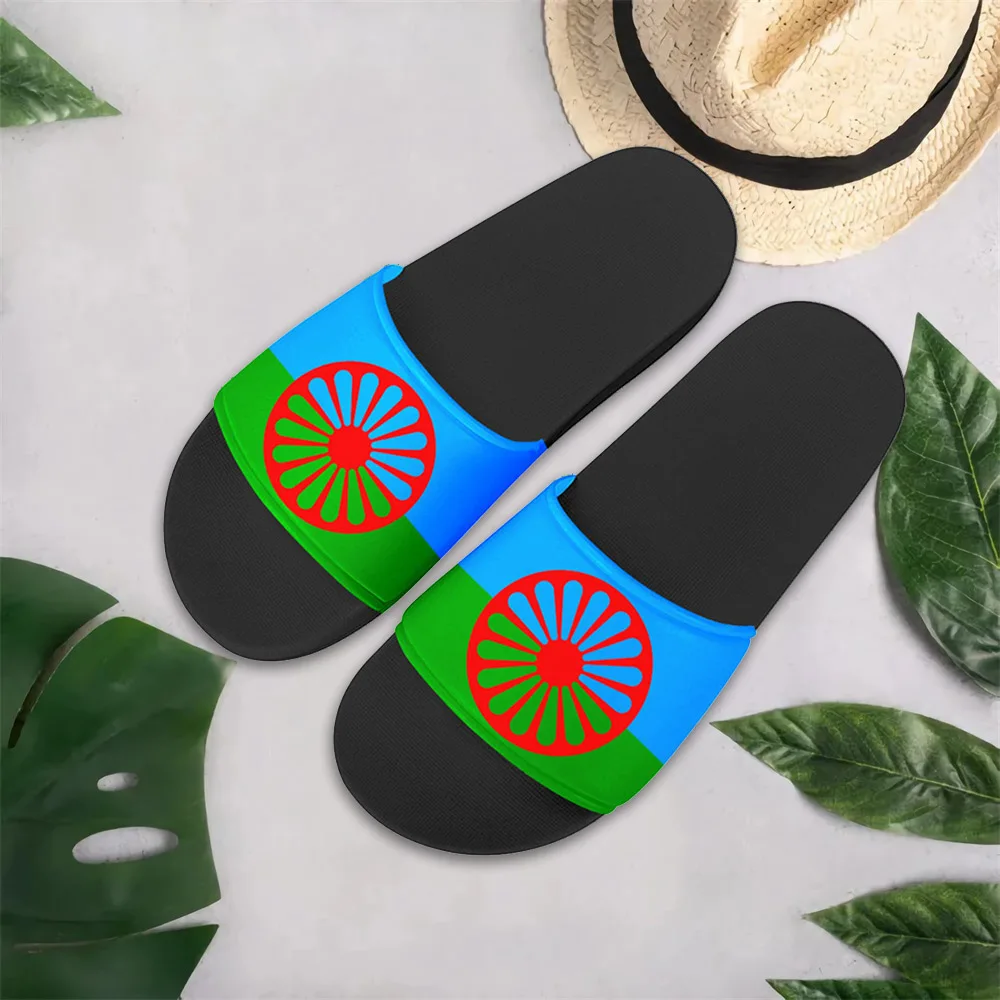 

INSTANTARTS Fashion Indoor Breathable Home Slipper Romany Roma Travellers Flag Design Male Non-Slip Slide Sandals Flip Flip Gift