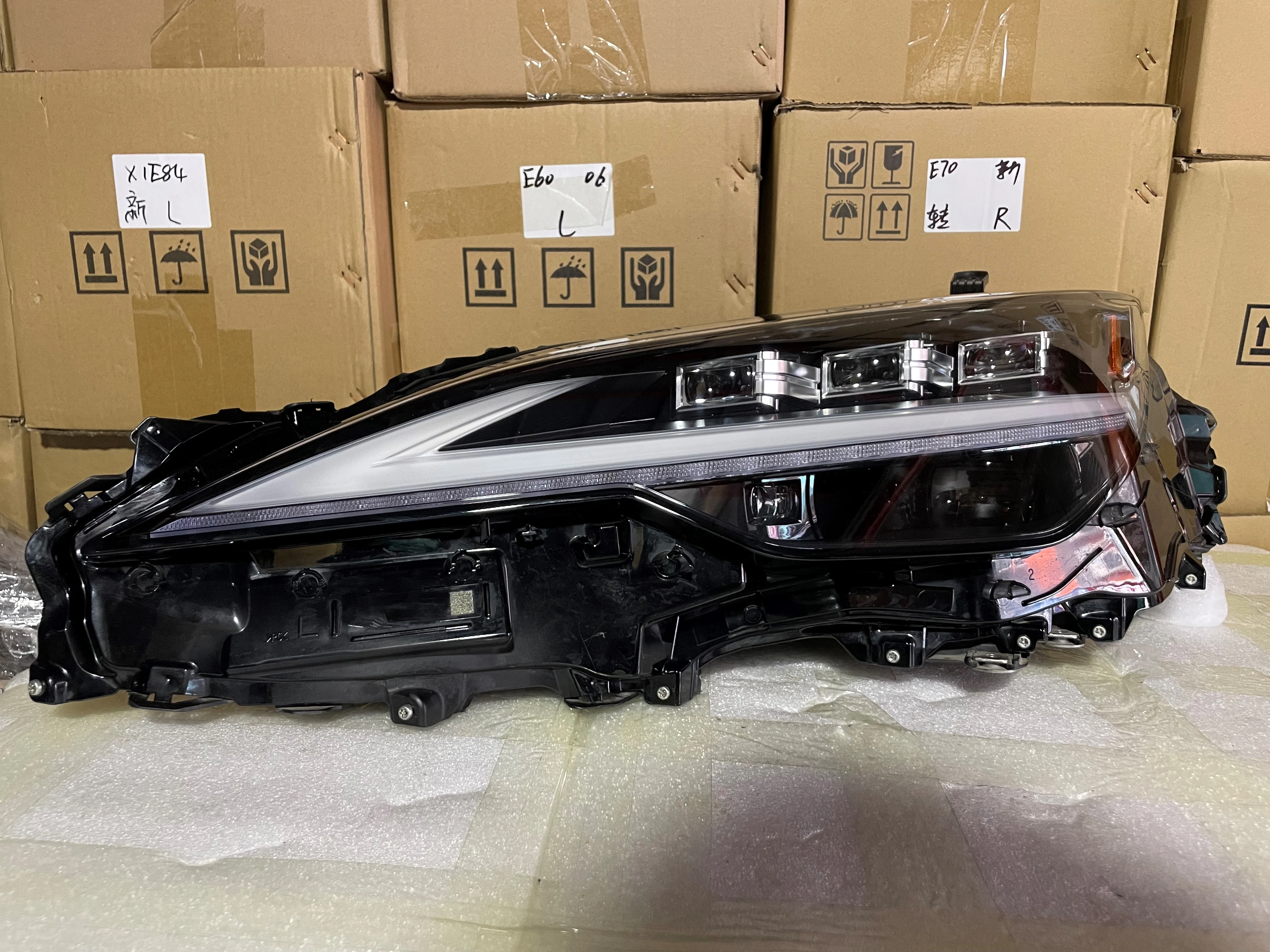 

Fit For Lexus LS Headlight 2021-2022 LS500h Matrix LED Headlamps Plug And Play Front Headlights Upgrade And Modification