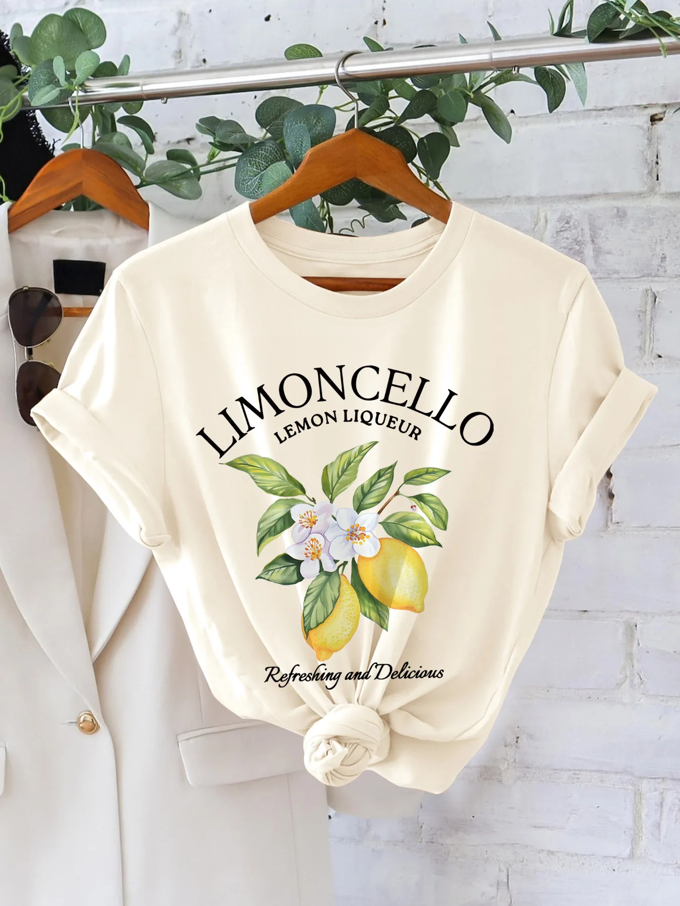 LIMONCELLO Graphic Print T-Shirt Lemon & Floral Pattern Short Sleeve Round Neck Casual Women's Top Perfect for Spring & Summer 1