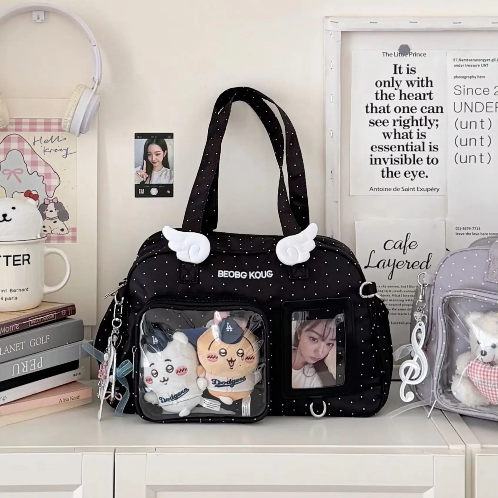 Minimalistische Einfarbige Ita-Tasche mit Polka-Dot-Flügel-Dekor Schulter-Umhängetasche im INS-Stil Niedliche Flügel-Muster Ita-Tasche