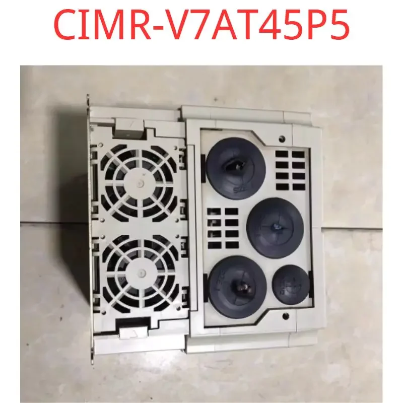중고 테스트 OK 인버터 VS-606V7 CIMR-V7AT45P5 5.5kw 380V