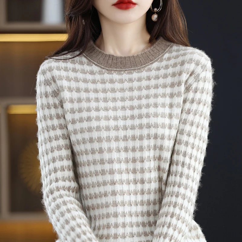 

Autumn And Winter Round Wool Sweater Women's Collage Pullover Sweater Korean Version Short Style Western Knitwear Fashion Base