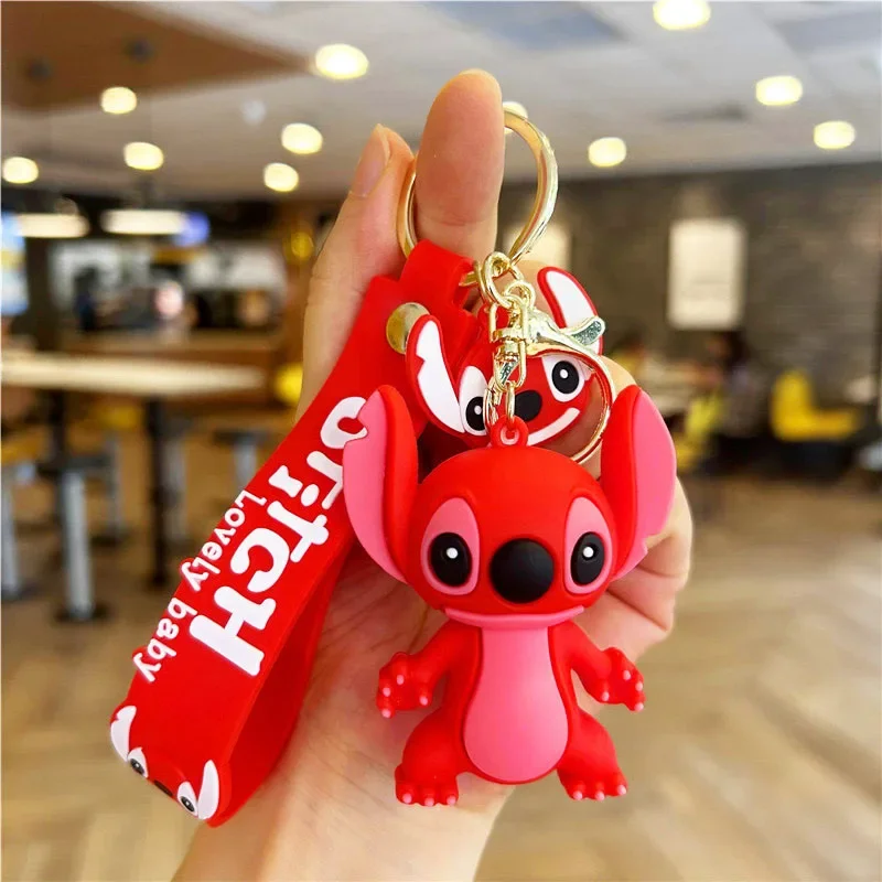 Brandneue rote Stich Schlüssel bund Disney Stich Figur Puppe Schlüssel ring Tasche hängende Auto Ornamente Schlüssel zubehör Kinder Spielzeug Weihnachts geschenke