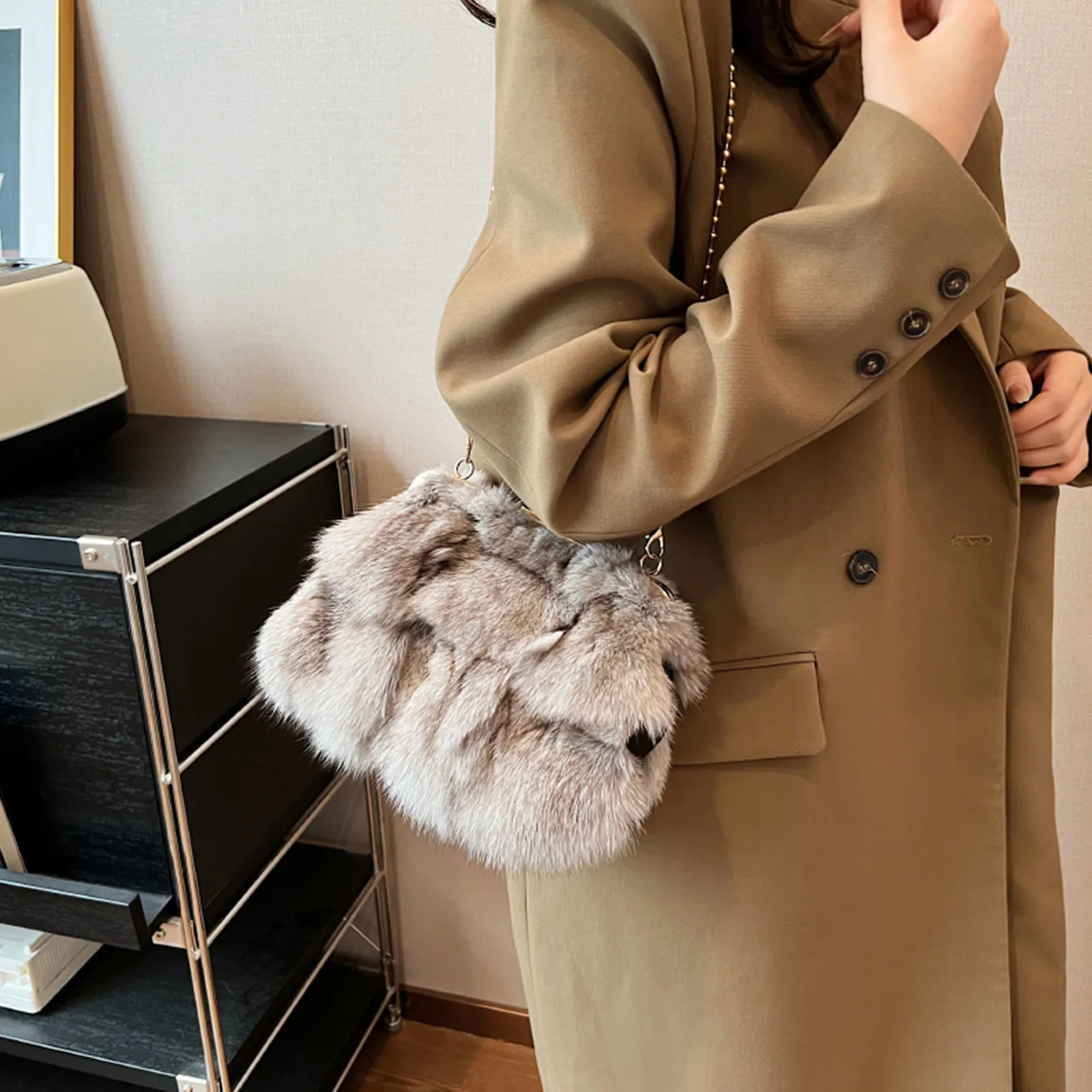 Fluffy Messenger Bag Solid Color Top Handle Handbag Furry Hobo Handbag for Women Ladies Work Travel Commuting