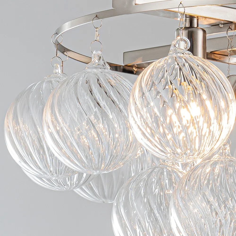 Effet lumineux du lustre à bulles