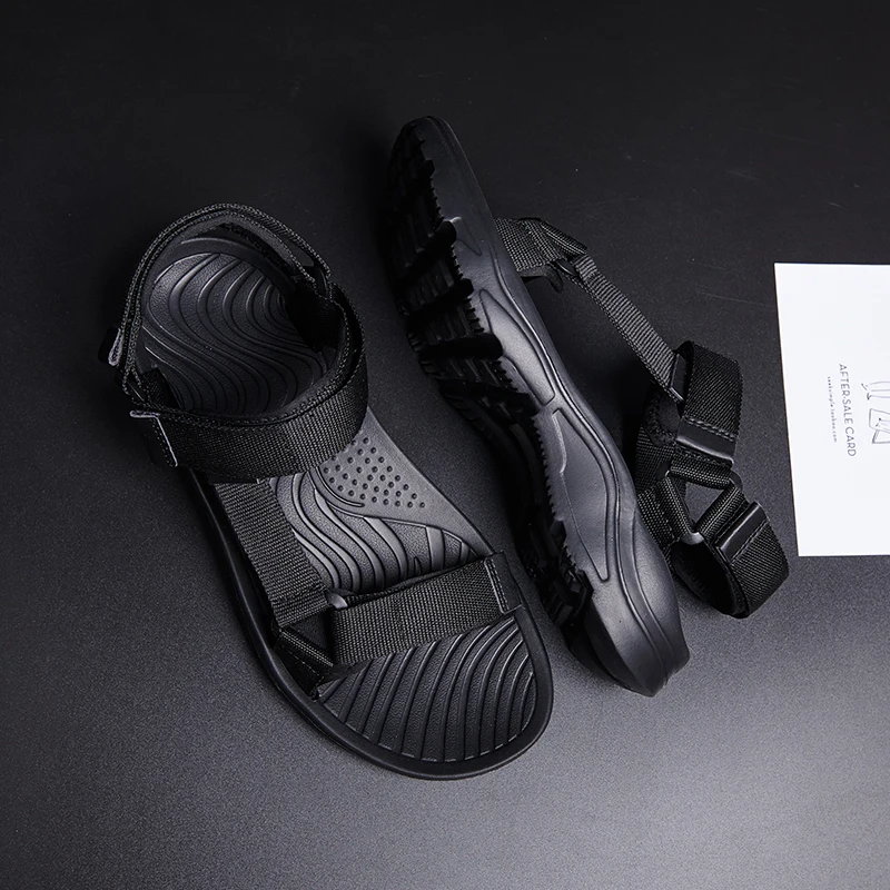 Men's Tri-color Sandals Summer Beach Vacation Non-slip Flat