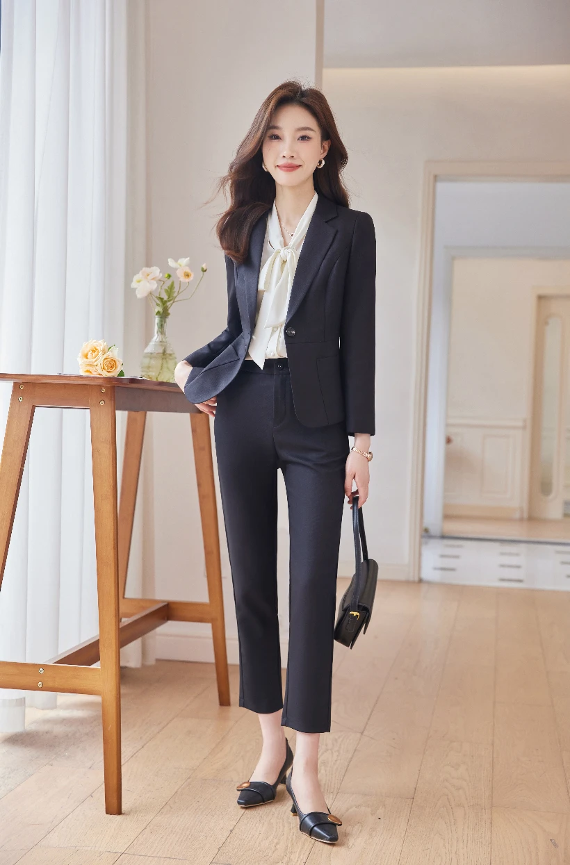 

Fashion Professional Women's new autumn and winter high-quality long-sleeved suits and trouser suits show elegant temperament