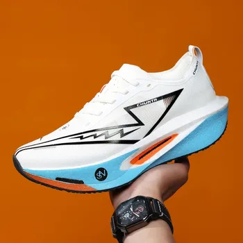Carbon Plate Running Shoes 1