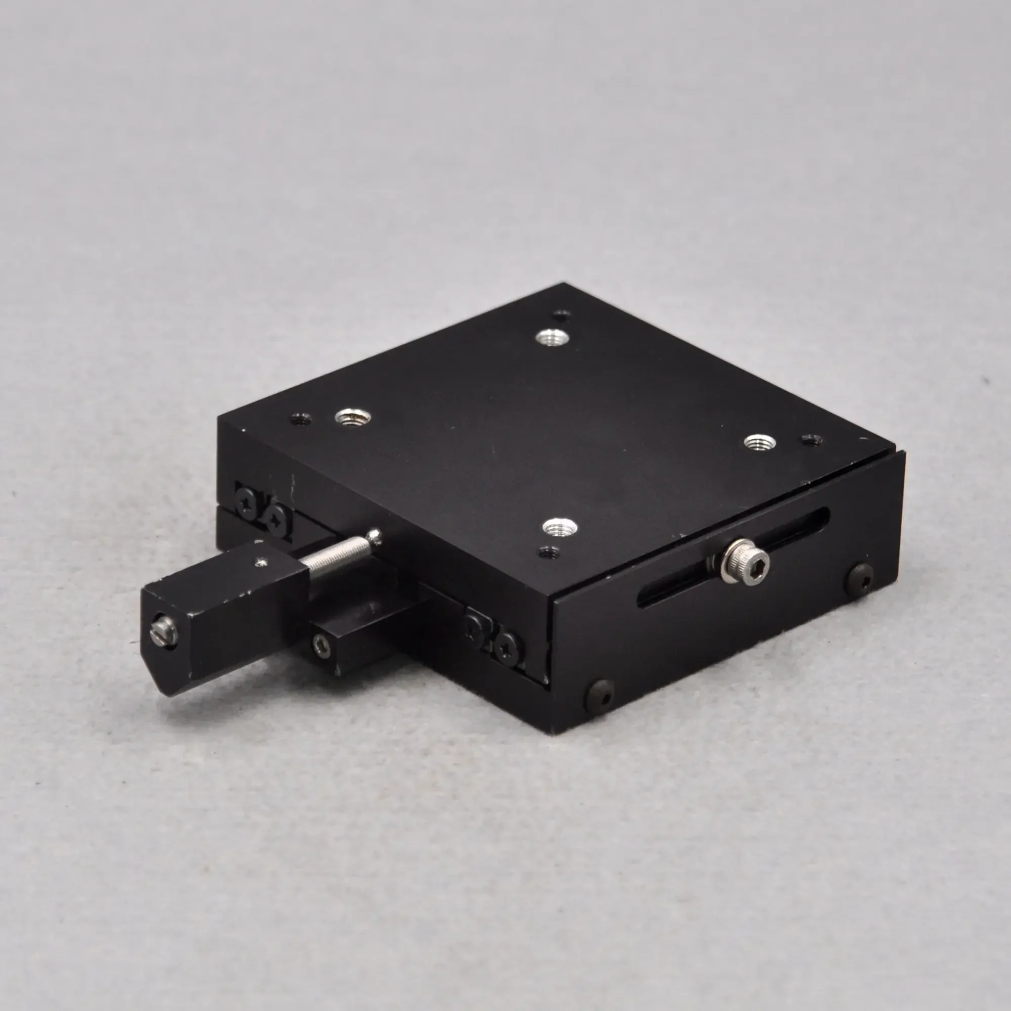 

Y axis NEAT 620 Essex Street Lawrence MA0184 manual high precision cross cross rail displacement slide 100mm optical table