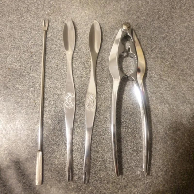 Crab Eating Tools Household Peeling Crab Tongs Clip Artifact Open Scissors To Eat Hairy crab sheller