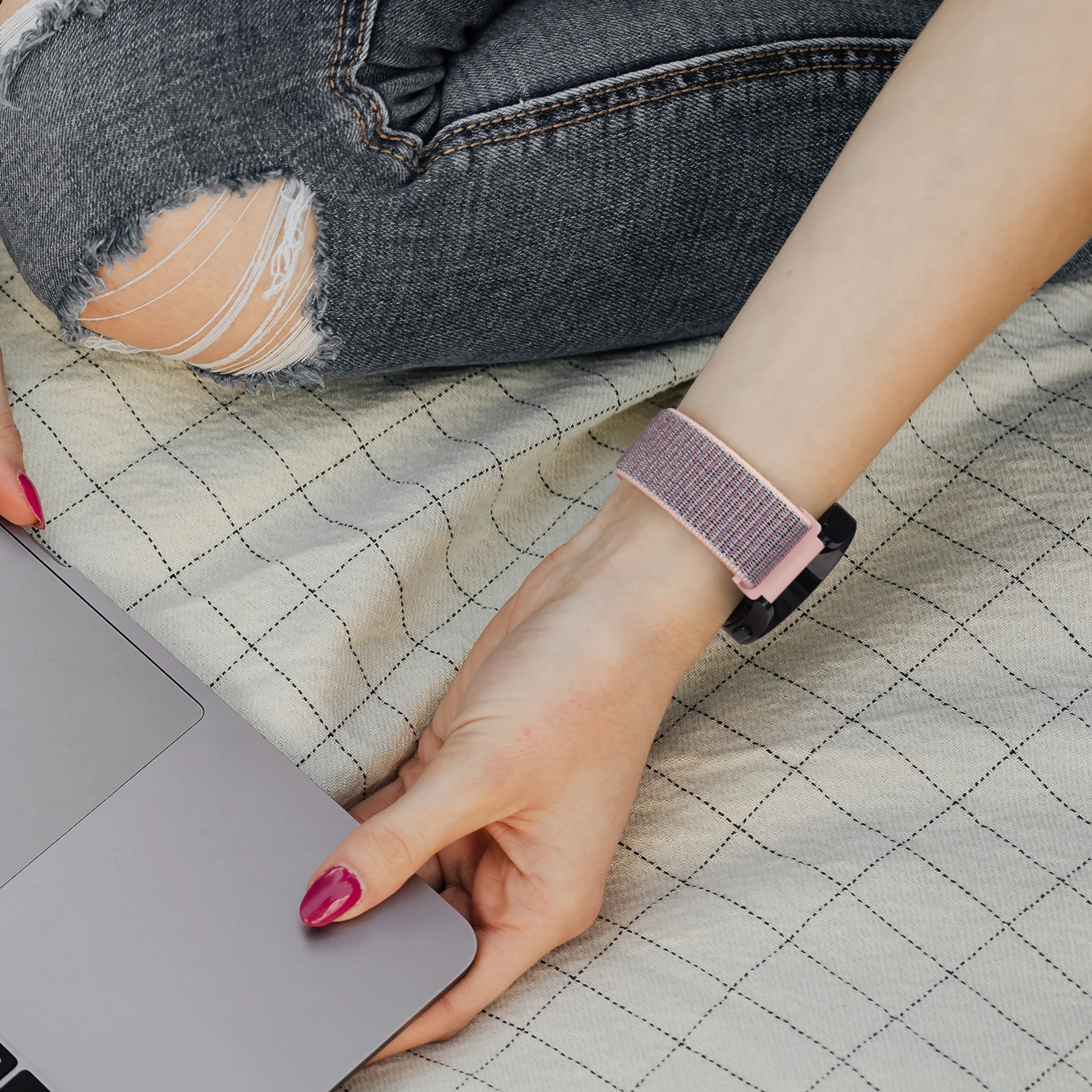 Premium Nylon Watch Strap - Adjustable & Durable Band