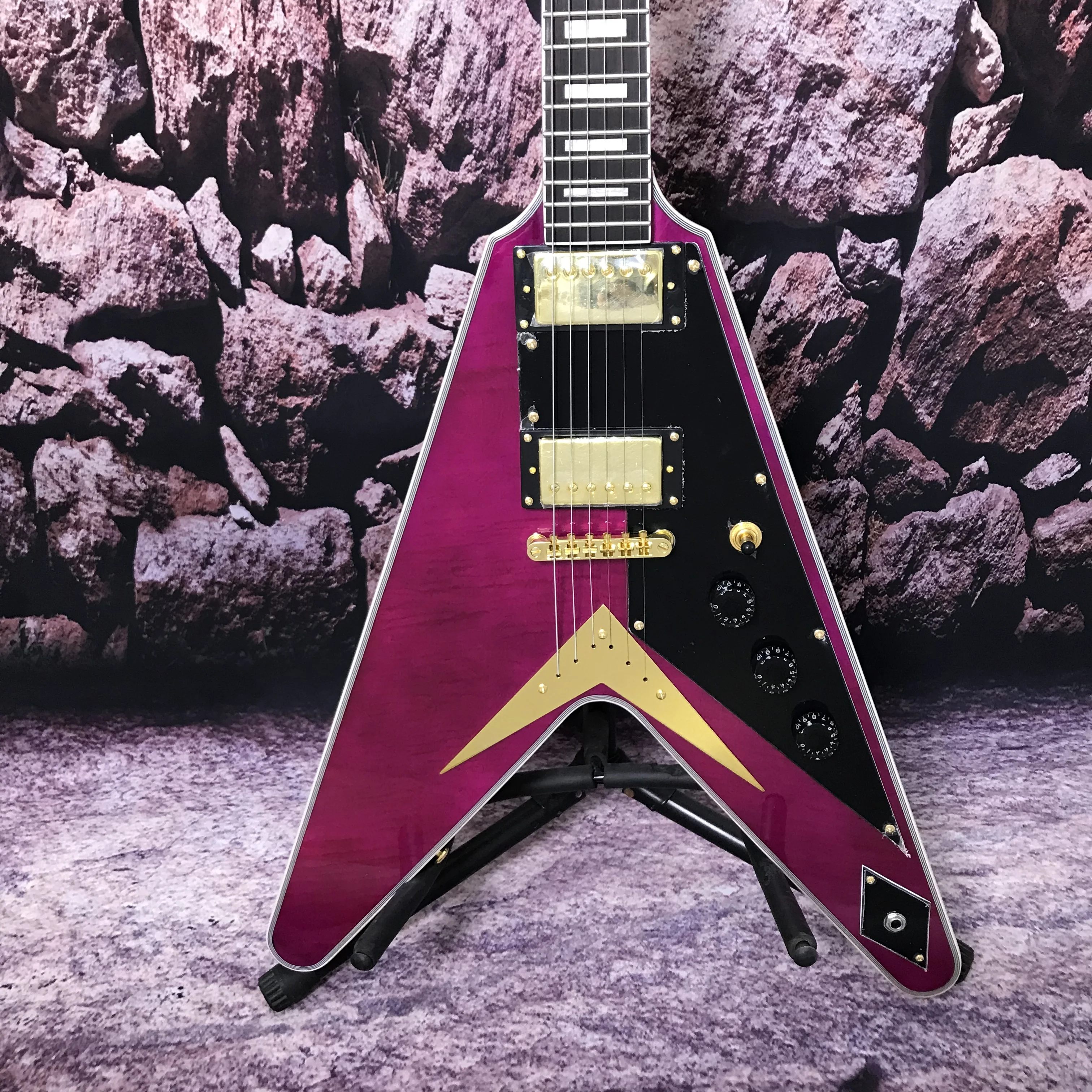 Electric Guitar Flying V Gold Hardware