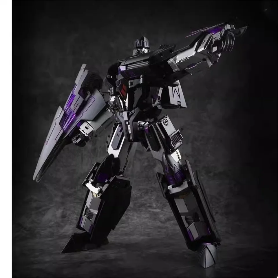 IN STOCK] GenerationToy GT-02 GT02 Tyrant B2 Bomber Galvatron