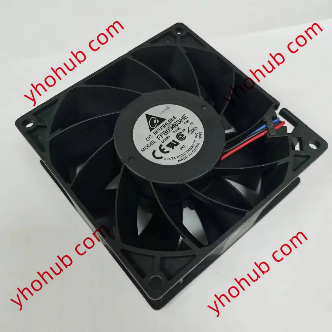

3-проводной Вентилятор охлаждения сервера Delta Electronics FFB0948SHE F00 DC 48 В 0,30 а 90x90x38 мм