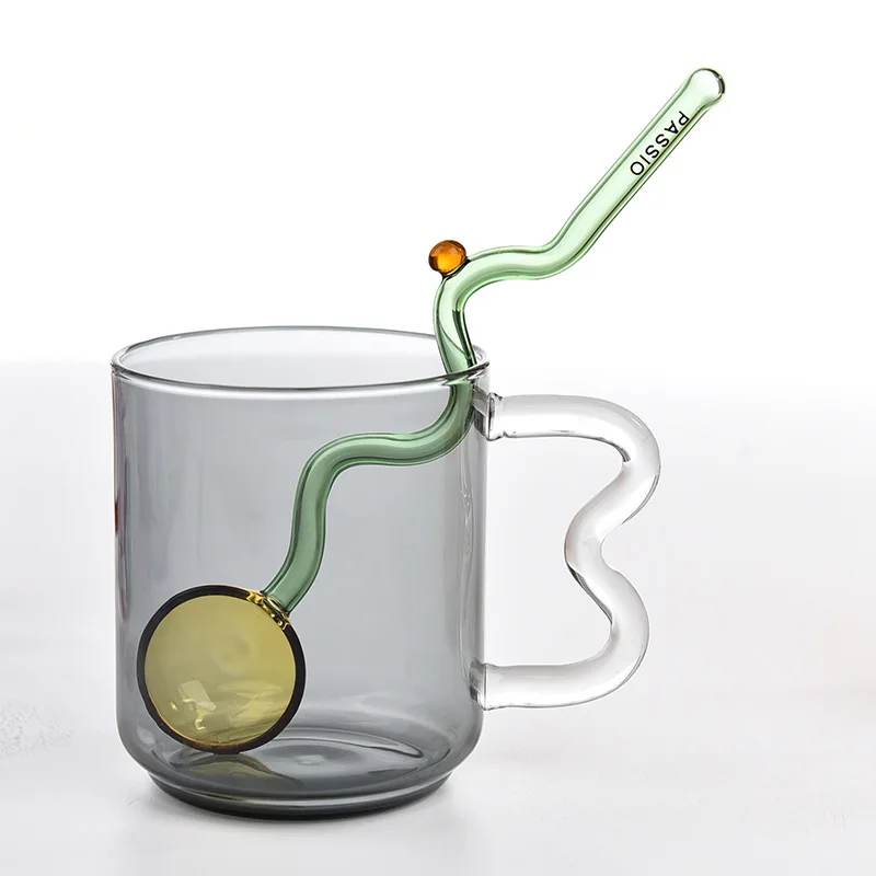 Creative Color Glass Water Cup with Handle Breakfast Milk Cup Heat Resistant High Borosilicate Drinking Glasses Spoon Cups