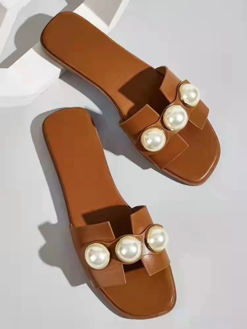 Slippers Women 2025 New Flat Slippers Party Shoes Fashion Pearl Sandals Slippers Roman Women Flip-Flops Casual Beach Shoes Trend — view 2