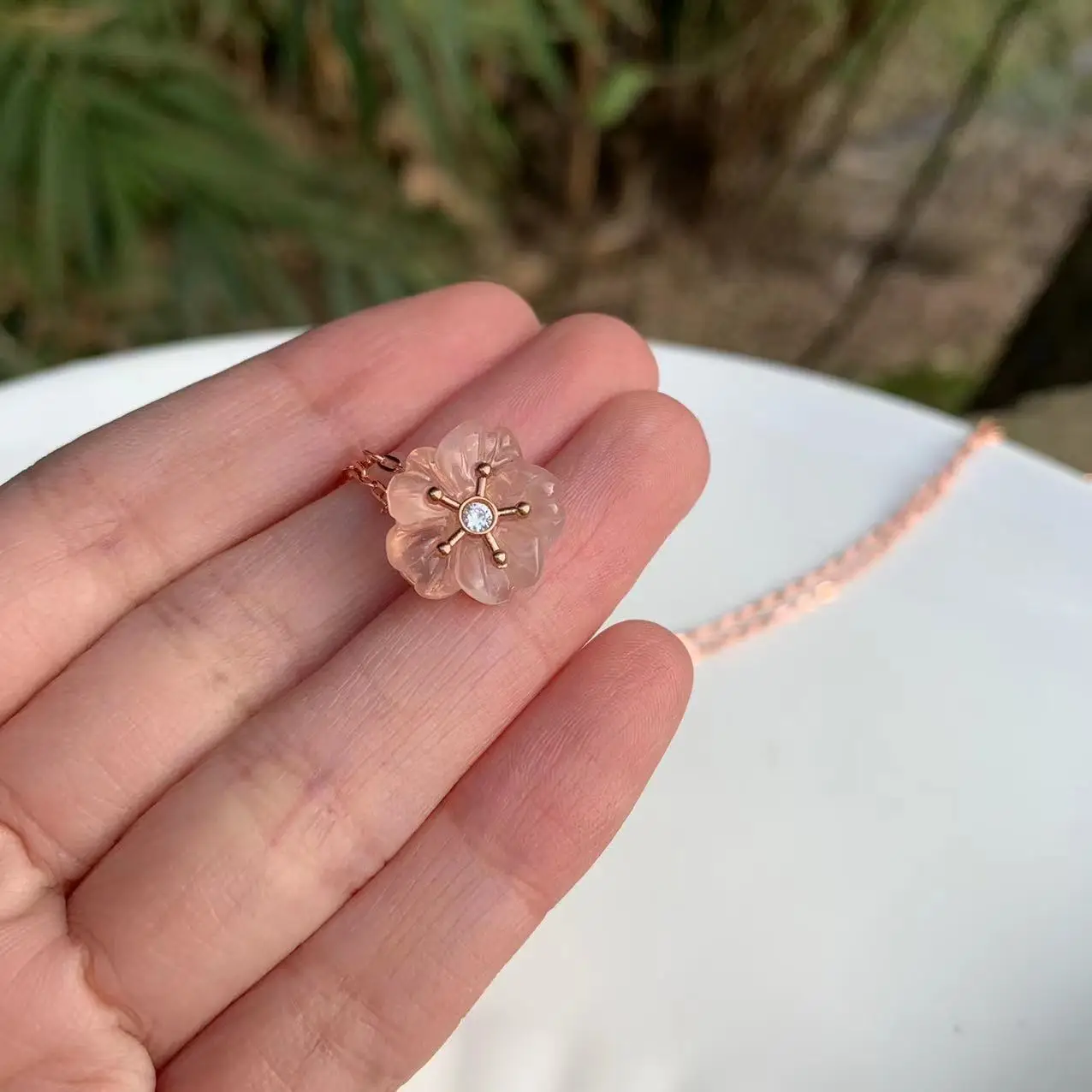 Natural Stone Pendant Necklace ross quartz High Quality Jewelry Women Gifts Fine