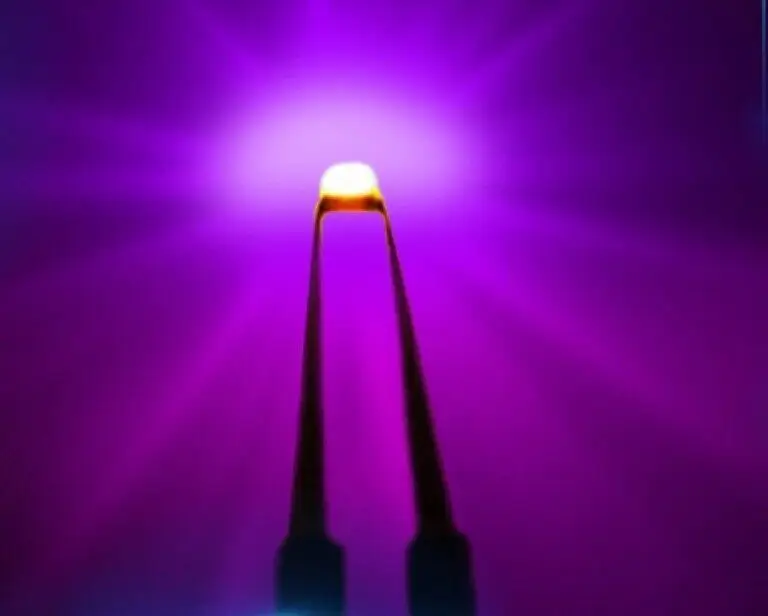 Рисунок 6 - SMD LED 0805 0402 0603 1206 мини