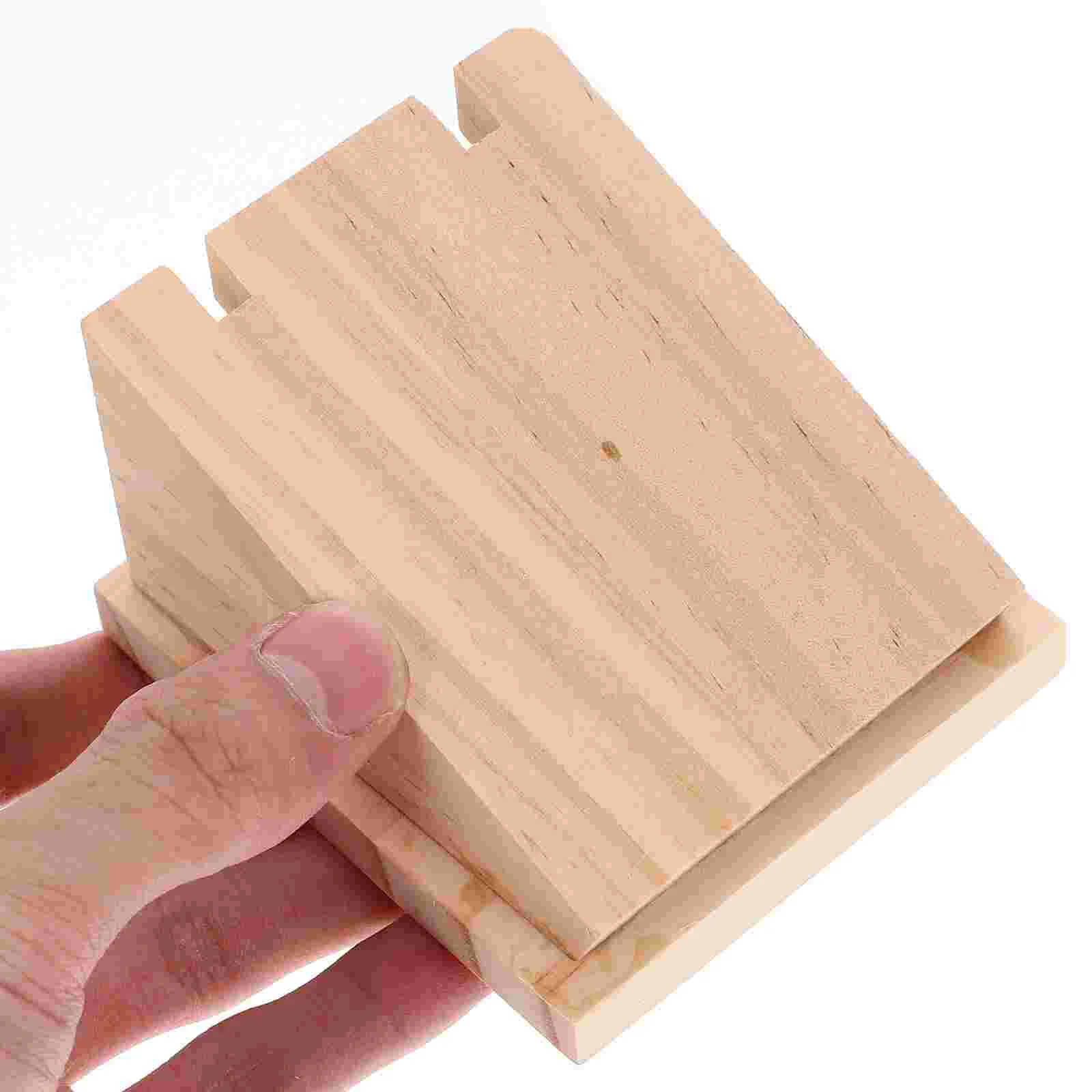 Рисунок 3 - Стеллаж для ювелирных изделий для гостиной