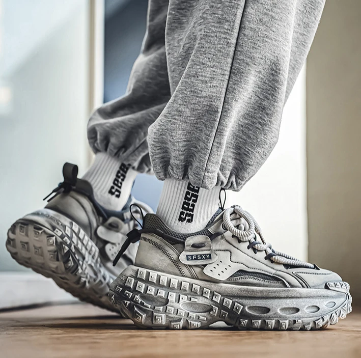 New Summer Outdoor Men's Casual Thick Bottom Sneaker Shoes For Men Sports Breathable Mans Popular Loafers Model Male_vogvips.com
