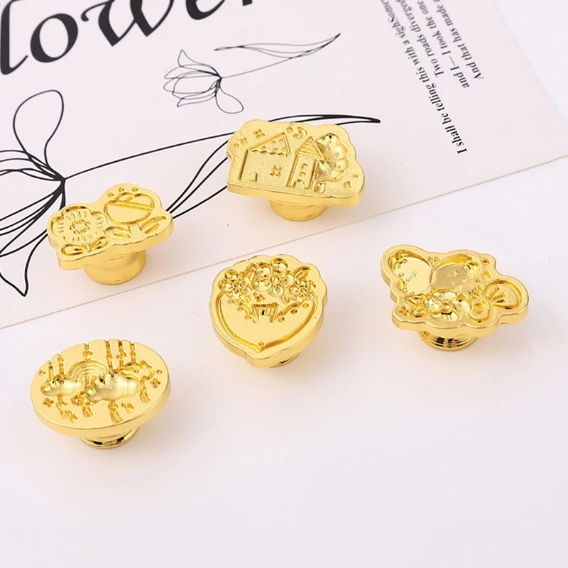 1PCS Vintage Stamps Print Head Flower Series Wax Seal Head Stamp Sealing Wax DIY Scrapbooking Cards Envelopes Invitation Decor