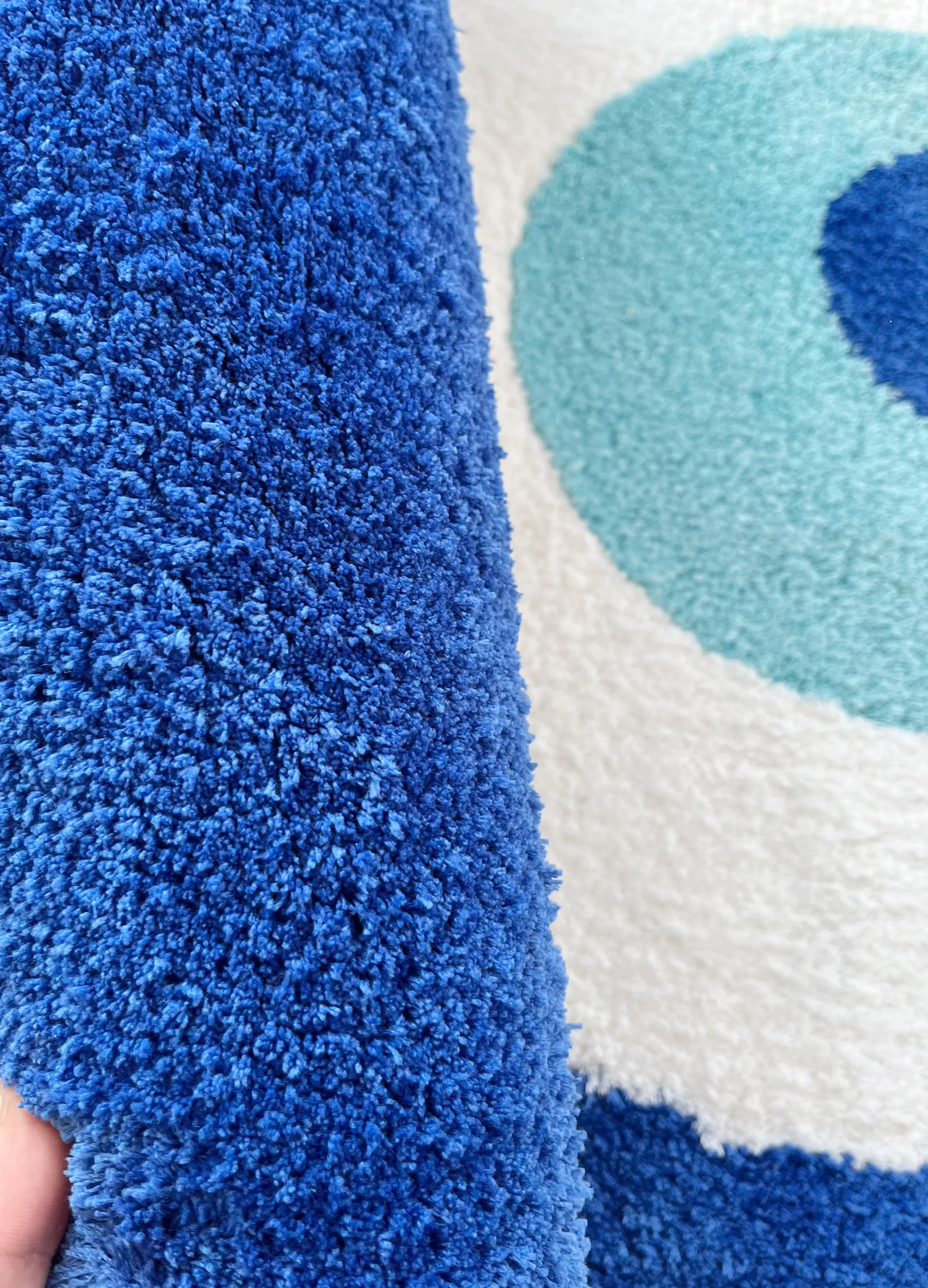 Blue Evil Eyes Circular Tufted Rug