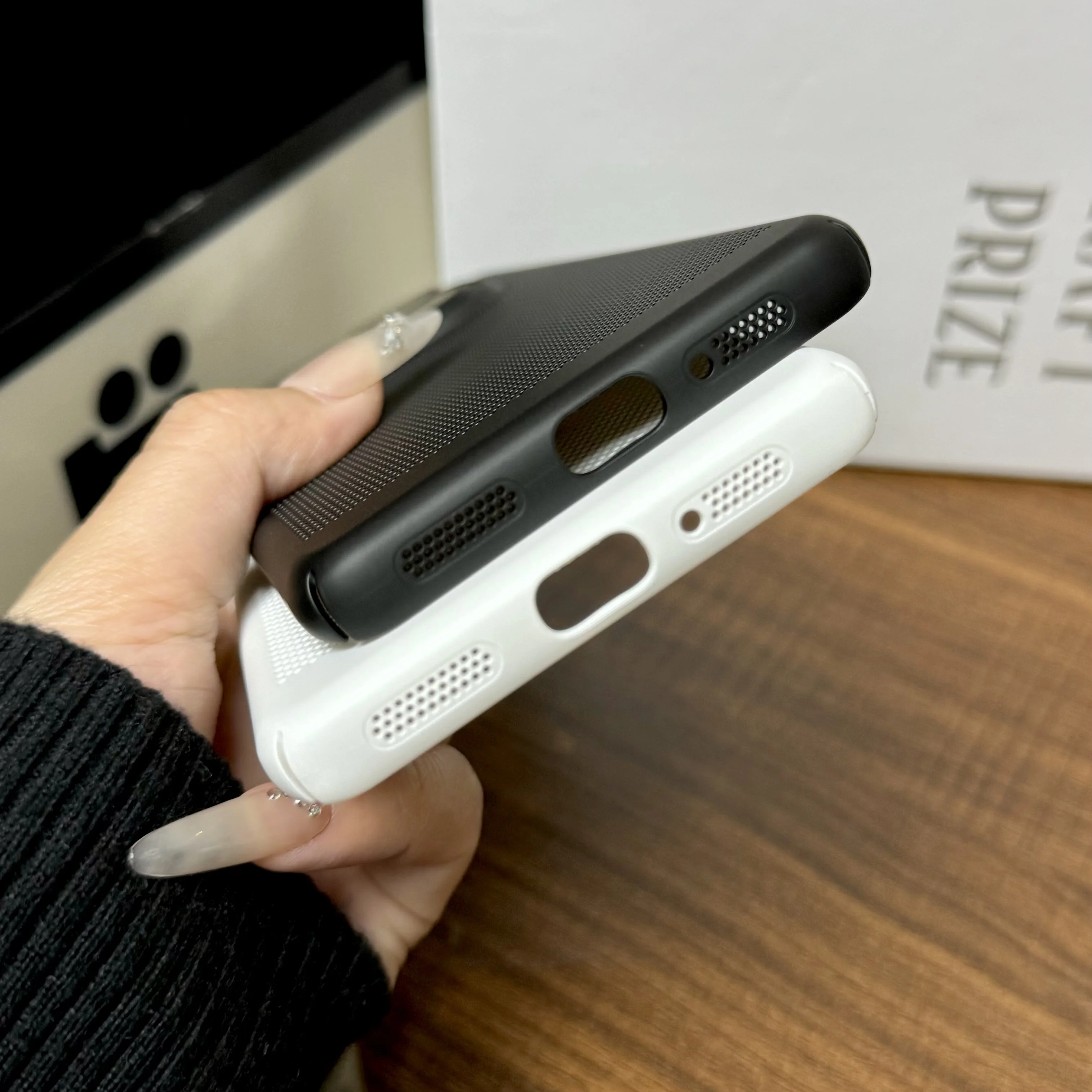 Heat Dissipating Shockproof Hard Case with Mesh Armor and Lens Protector