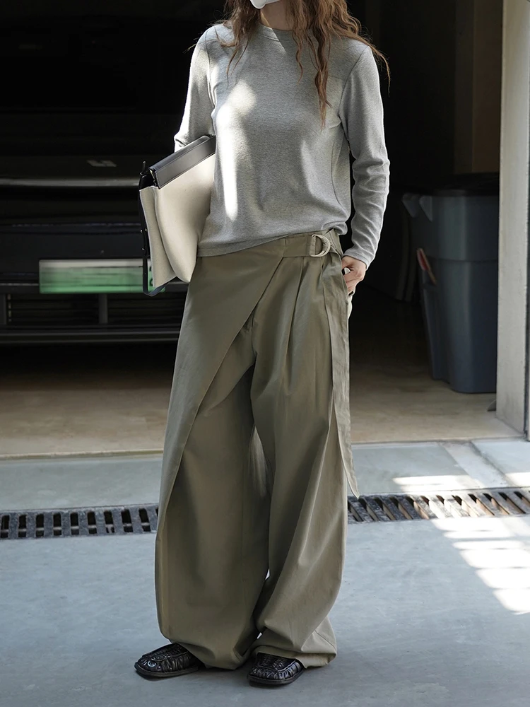 [EAM] High Waist Army Green Irregular Pleated Long Wide Leg Pants New Trousers Women Fashion Tide Spring Autumn 2026 1DJ4101