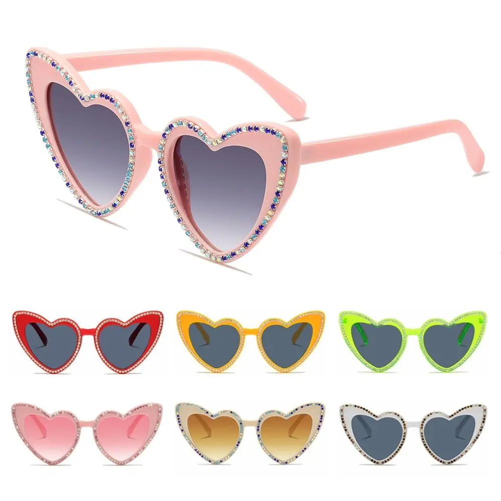 

Солнцезащитные очки в форме сердца в стиле хип-хоп с защитой UV400, солнцезащитные очки с блестящими бриллиантами, женские очки