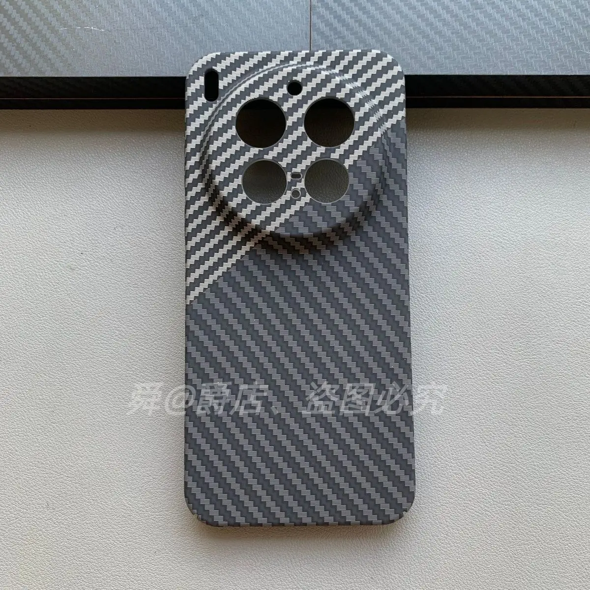 Carbon Fibre Slim Protective Back Cover Case
