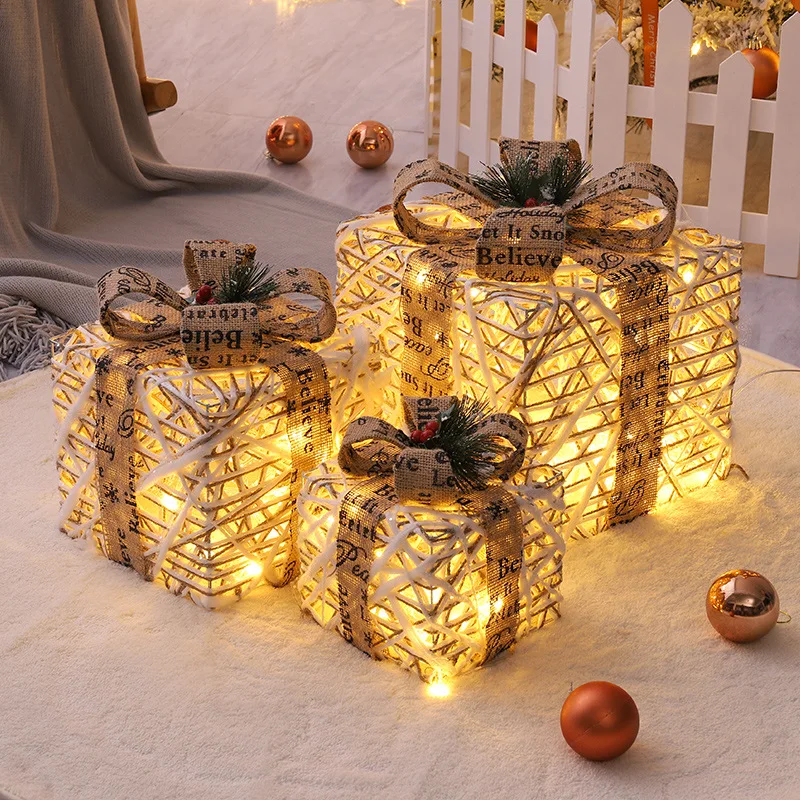 3pcs/Set Christmas Decoration Gift Box Christmas Tree Ornaments Luminous Iron Art Home Outdoor Christmas Decor with led Light