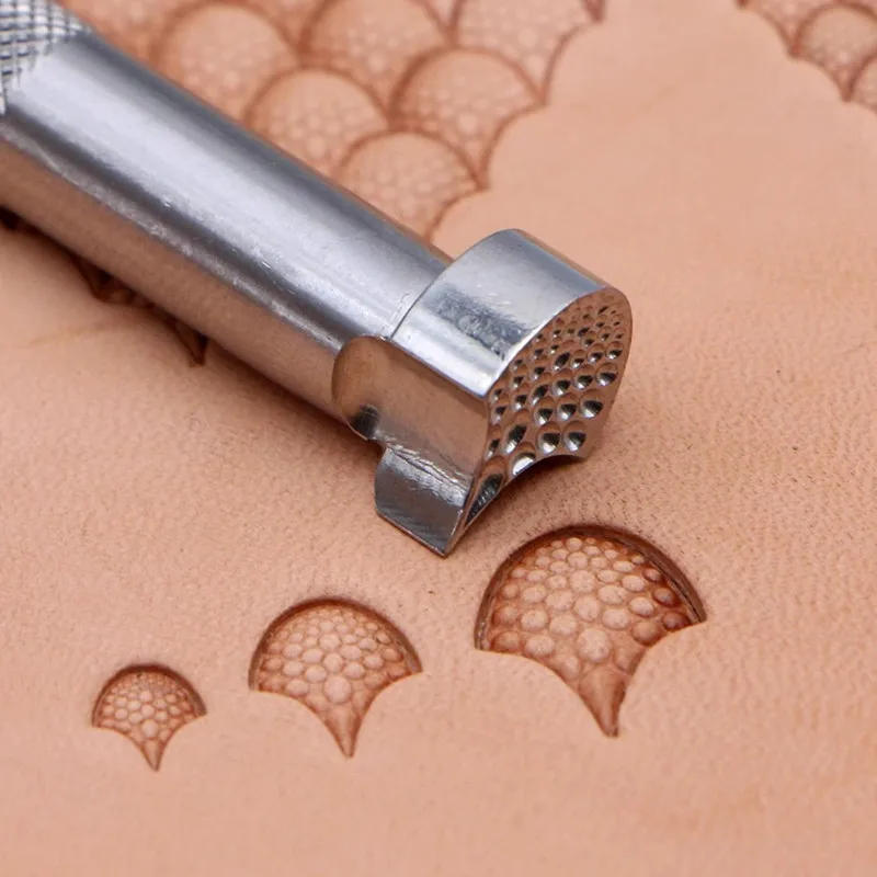 E803 Dragon Scale Leather Embossing Tool-304 Stainless Steel Professional Stamping/Carving For Leathercraft (Scale Pattern)
