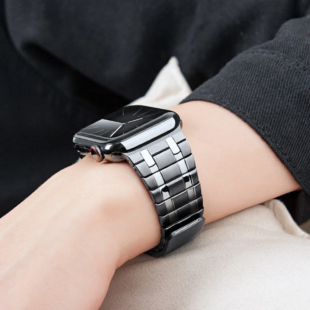 Sleek Magnetic Stainless Steel Watch Band - Premium Metal Strap