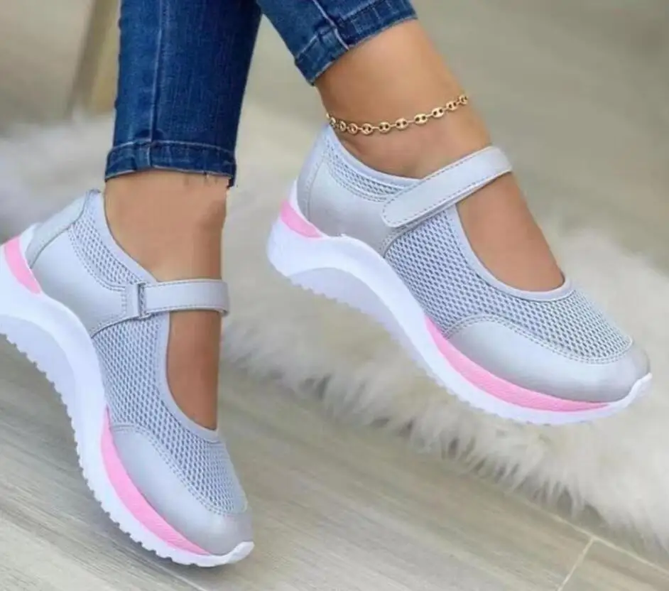 New mesh neakers Women Light Mesh Platform Hollow Out Sandals Shoes Feminino Breathable Sports Shoes Women Flats Large siz