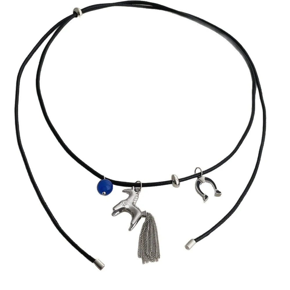Collana con ciondolo a forma di cavallo con perline e nappa, divertente e metallica, per donne, regolabile, lunga catena in corda di cera_voghion.com