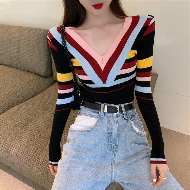 

2023 Spring and Autumn Short Striped Sweater Women's Wool Knitted V-collar Contrast Color Pullover Long Sleeves T64