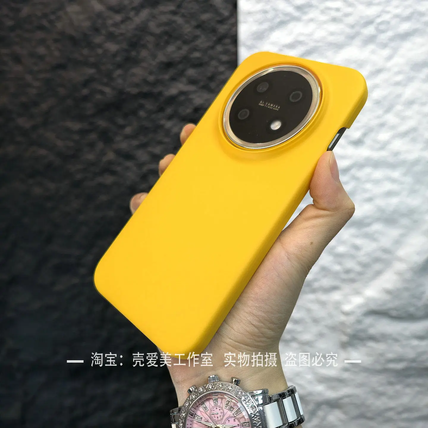 Sleek Matte Slim Protective Case - Fashionable Skin-Friendly Bumper Cover