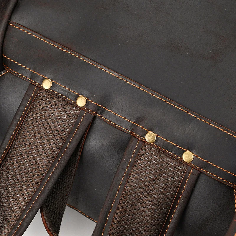 Leather Backpack Travel Pioneer™ - Dark Brown
