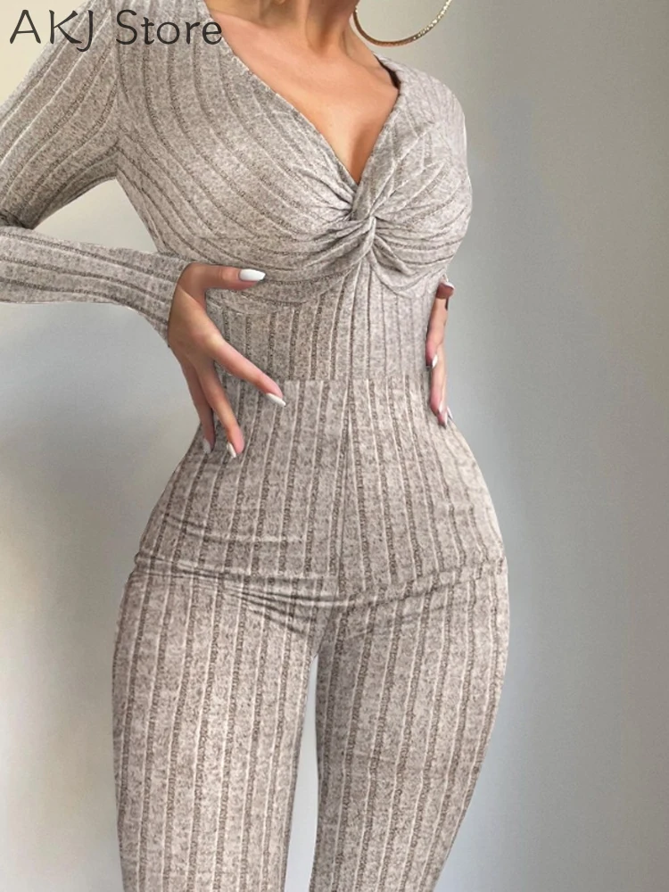 

Женский Облегающий комбинезон в рубчик с длинным рукавом