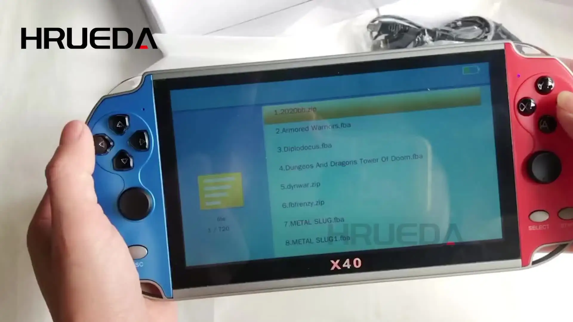 クニチカ　X40  7.0 インチ画面　 携帯 ゲーム コンソール X40 Portable Game Console 7 inch Screen 16GB with 3000+ free
