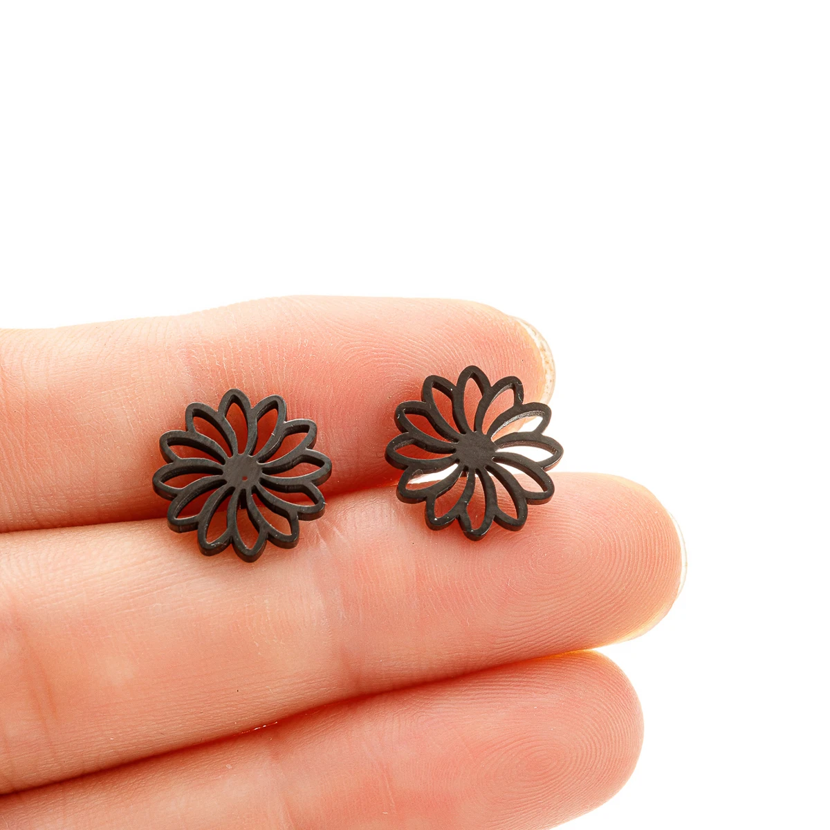 ★SIO★SIO BUTTON HAIR PIN [FLOWER]★正規品/韓国送料込 SIO BUTTON HAIR PIN [Heart/Flower] 시오 버튼 헤어 핀 키치한