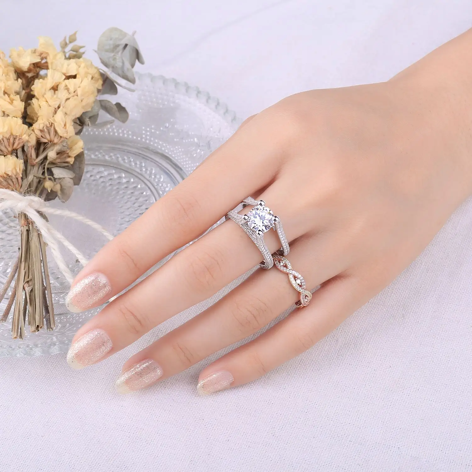 Silver Fashion Ladies Ring - Diamond & Design