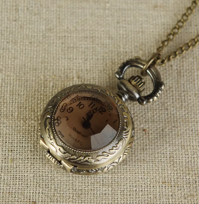 100pcs/lot Vintage Bronze Tea Colour Quartz Pocket Watch Necklace Men Women Small Size Necklace